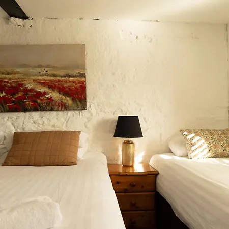 Stables At Fitz Of Inch - Self Catering Port Laoise